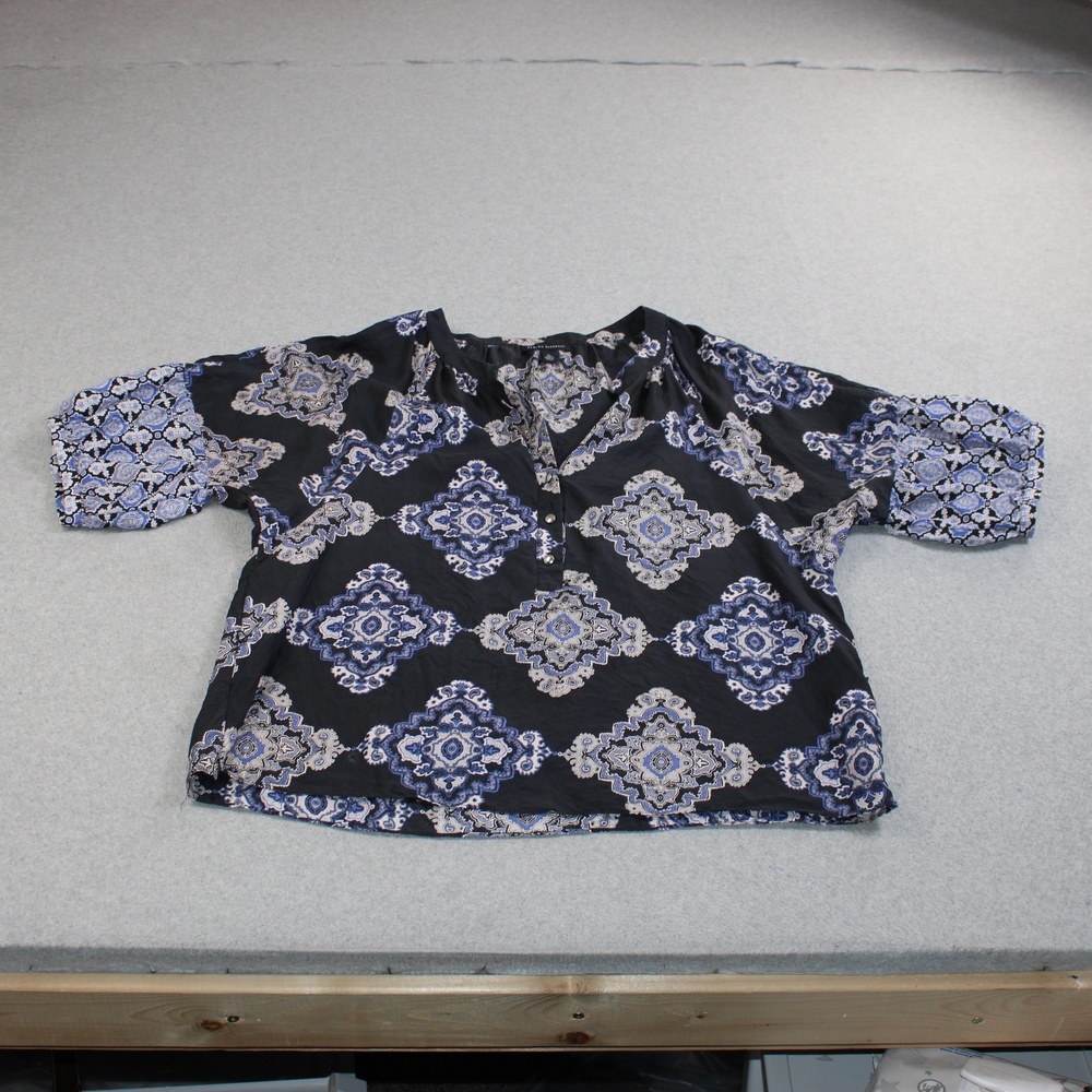 Banana Republic Silk Shirt Women XL Blue Paisley Henley 3/4 Sleeve Boho Peasant